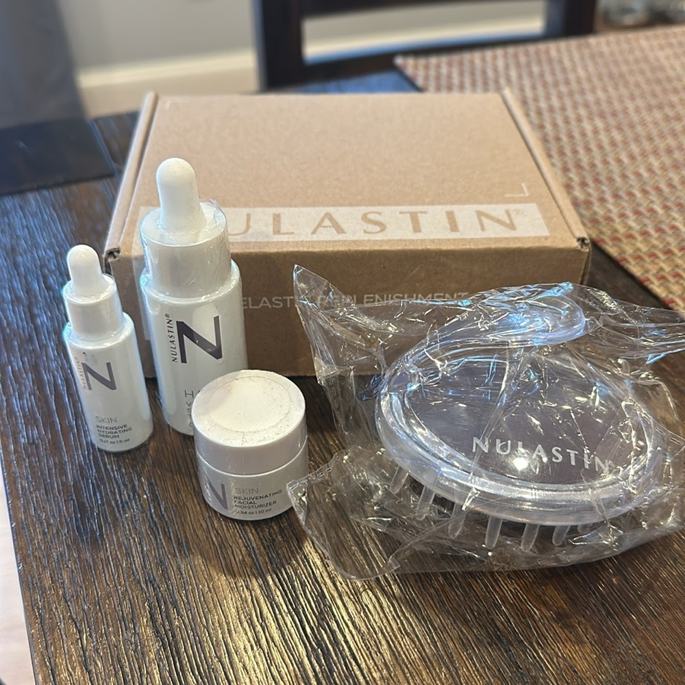 Nulastin Mini size Elastin Replenishment Set with Scalp Massager- Box Included!